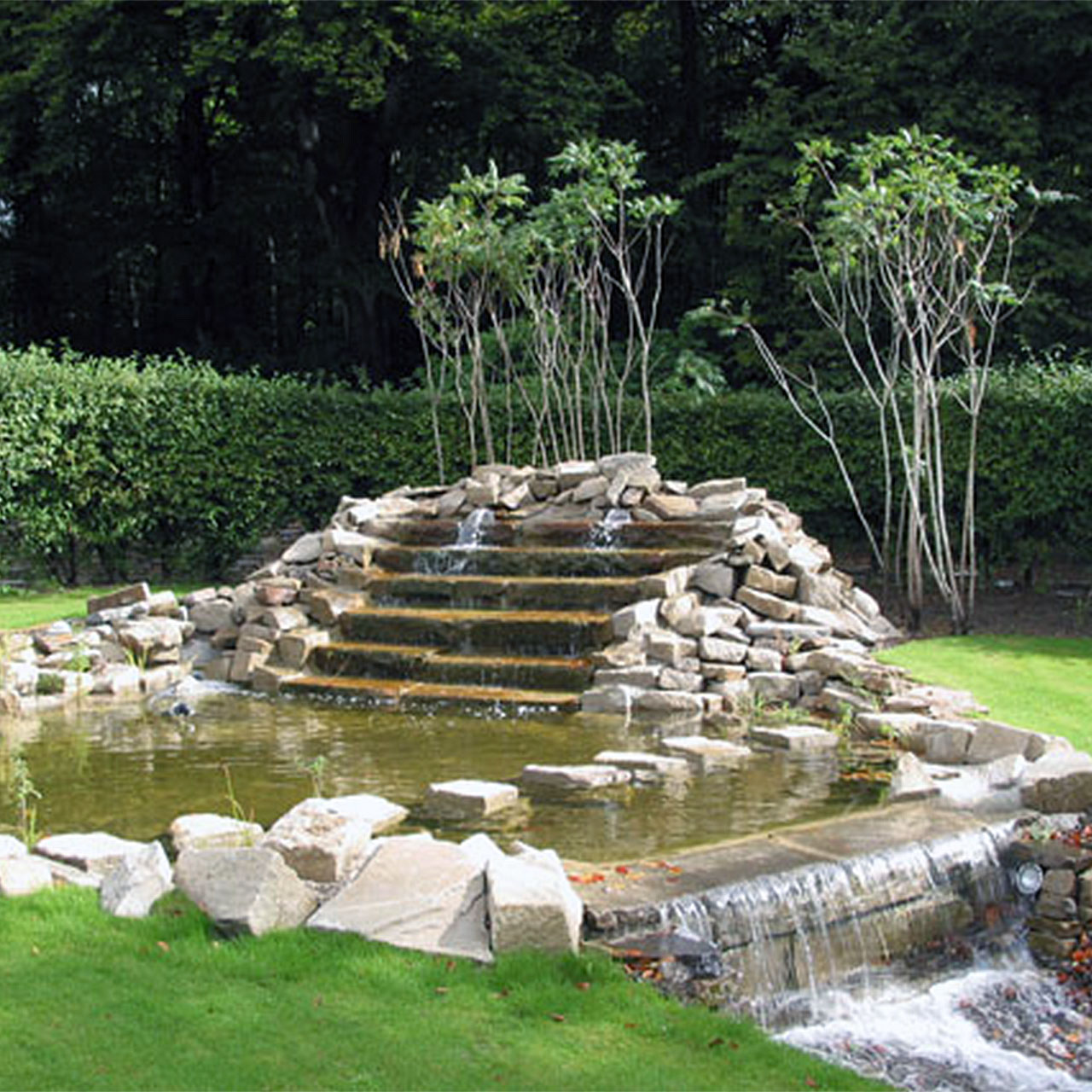 Mauersteine - Böschung - Trockenmauersteine 14 Brunnen - Bachlauf